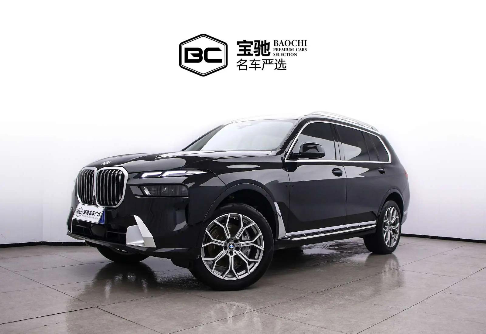 BMW X7 2024 г. 38091 км.