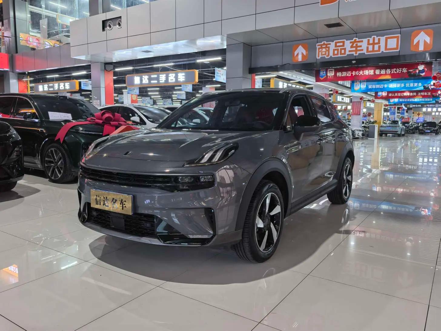 Lynk & Co 06 2021 г. 3267 км.
