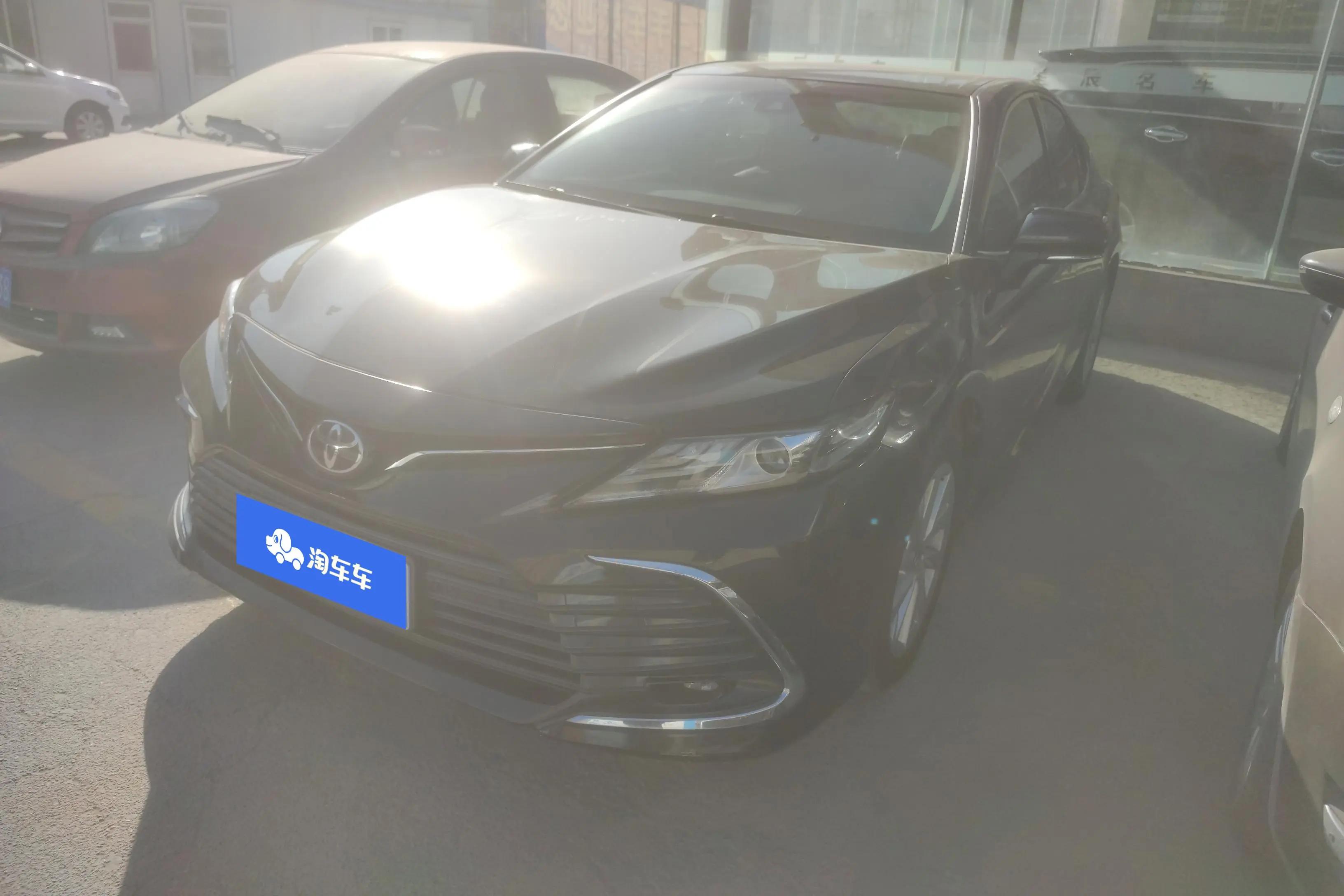 Toyota Camry 2022 г. 64429 км.