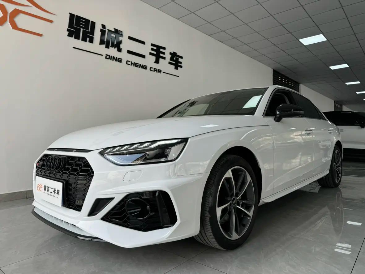 Audi A4L 2024 г. 21060 км.