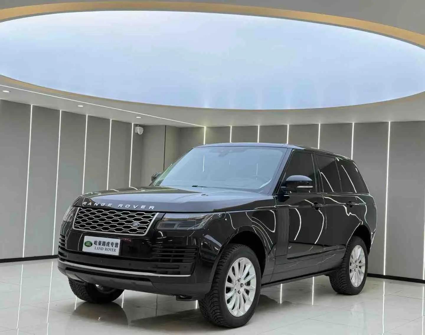 Land Rover Range rover 2021 г. 150009 км.
