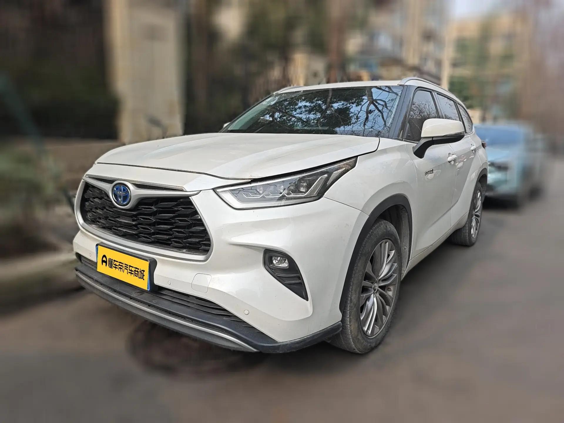 Toyota Highlander 2023 г. 81424 км.