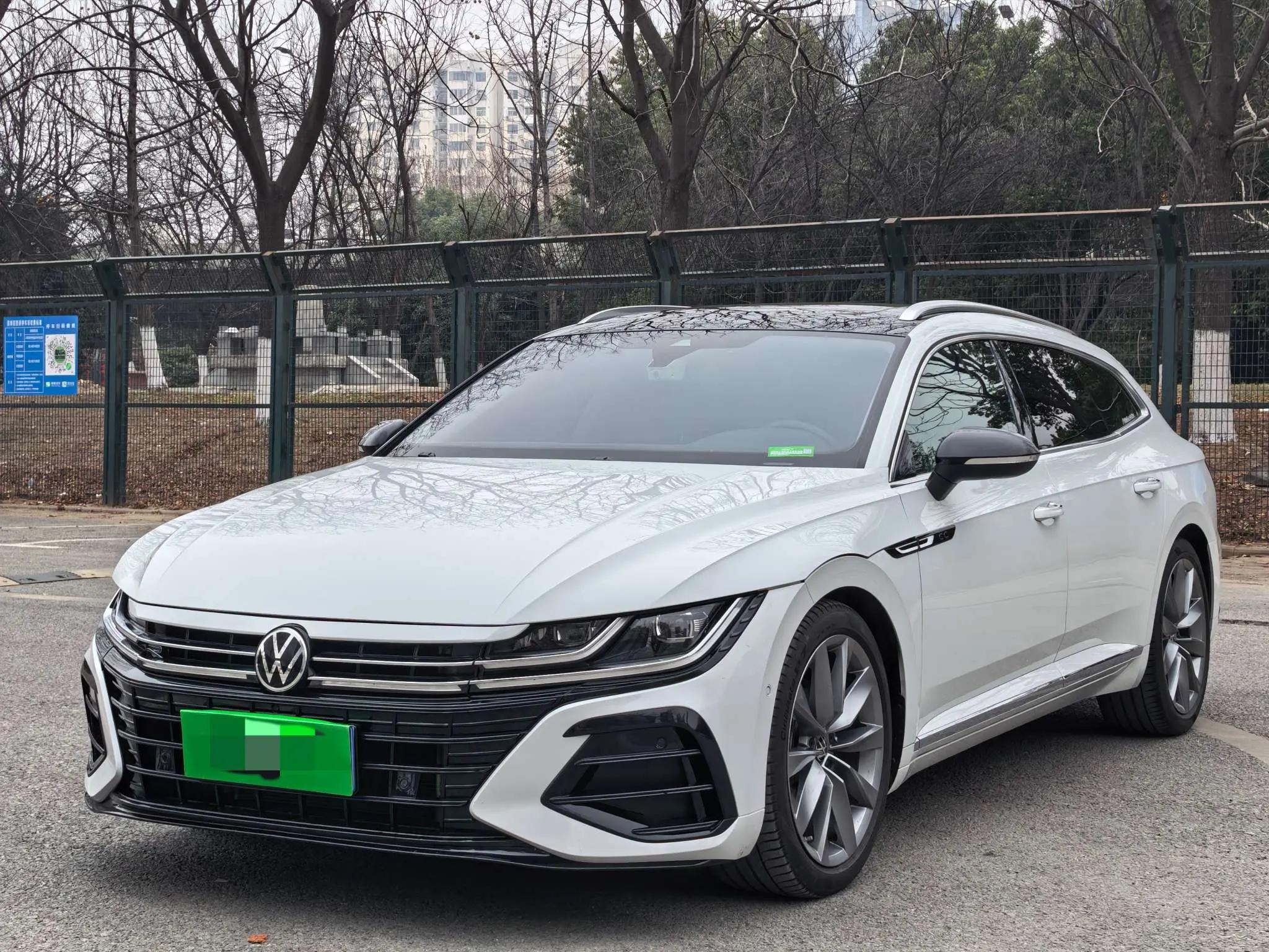 Volkswagen Arteon 2023 г. 48117 км.