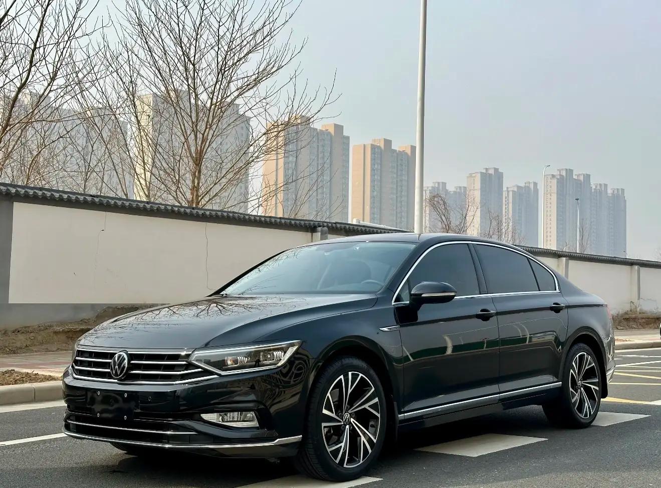 Volkswagen Magotan 2022 г. 59800 км.