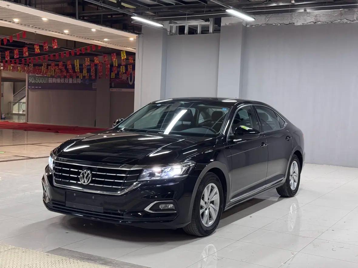 Volkswagen Passat 2024 г. 60031 км.
