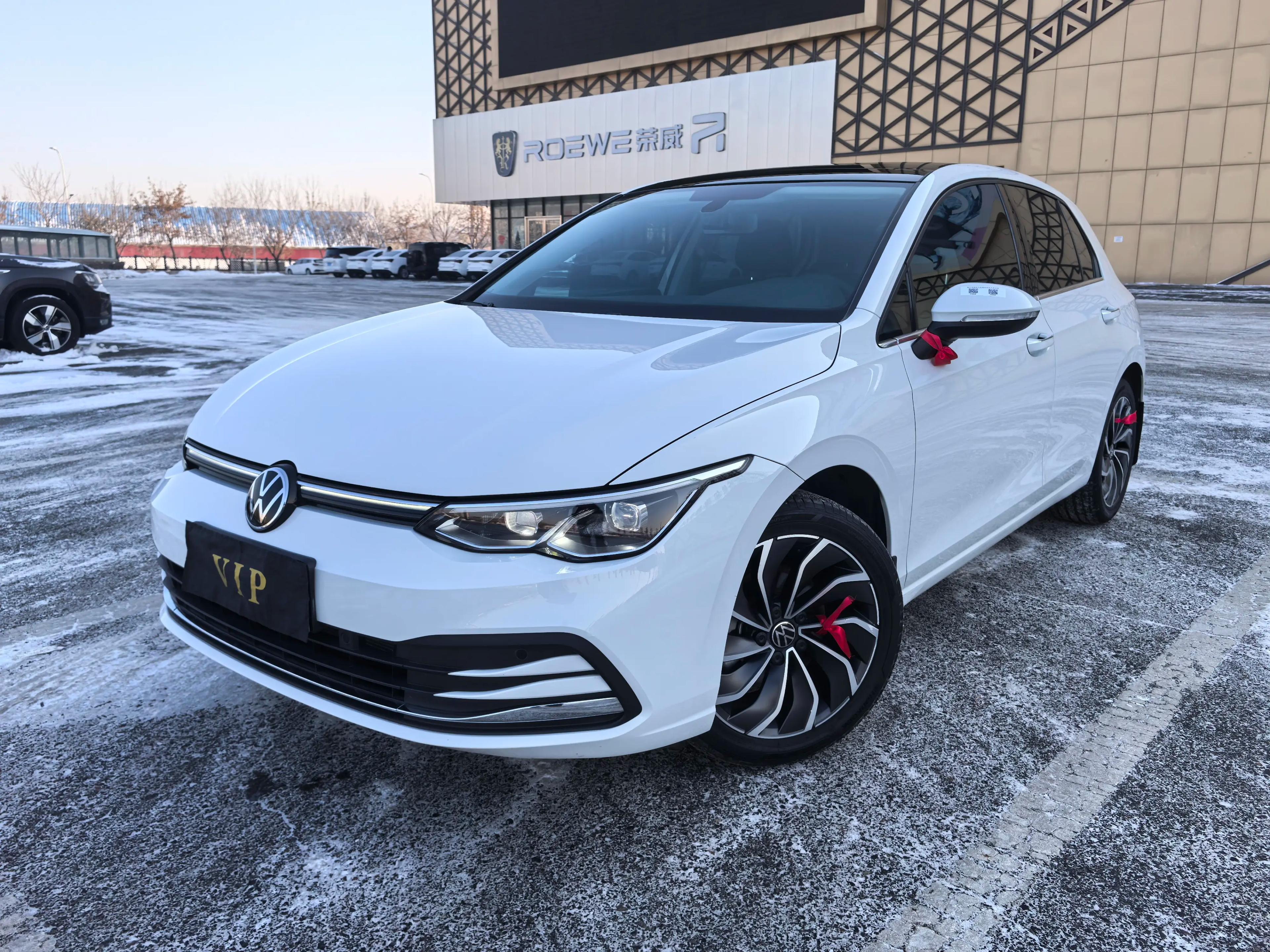 Volkswagen Golf 1.4 TSI DSG (125 л.с.) 2022 г. 21001 км