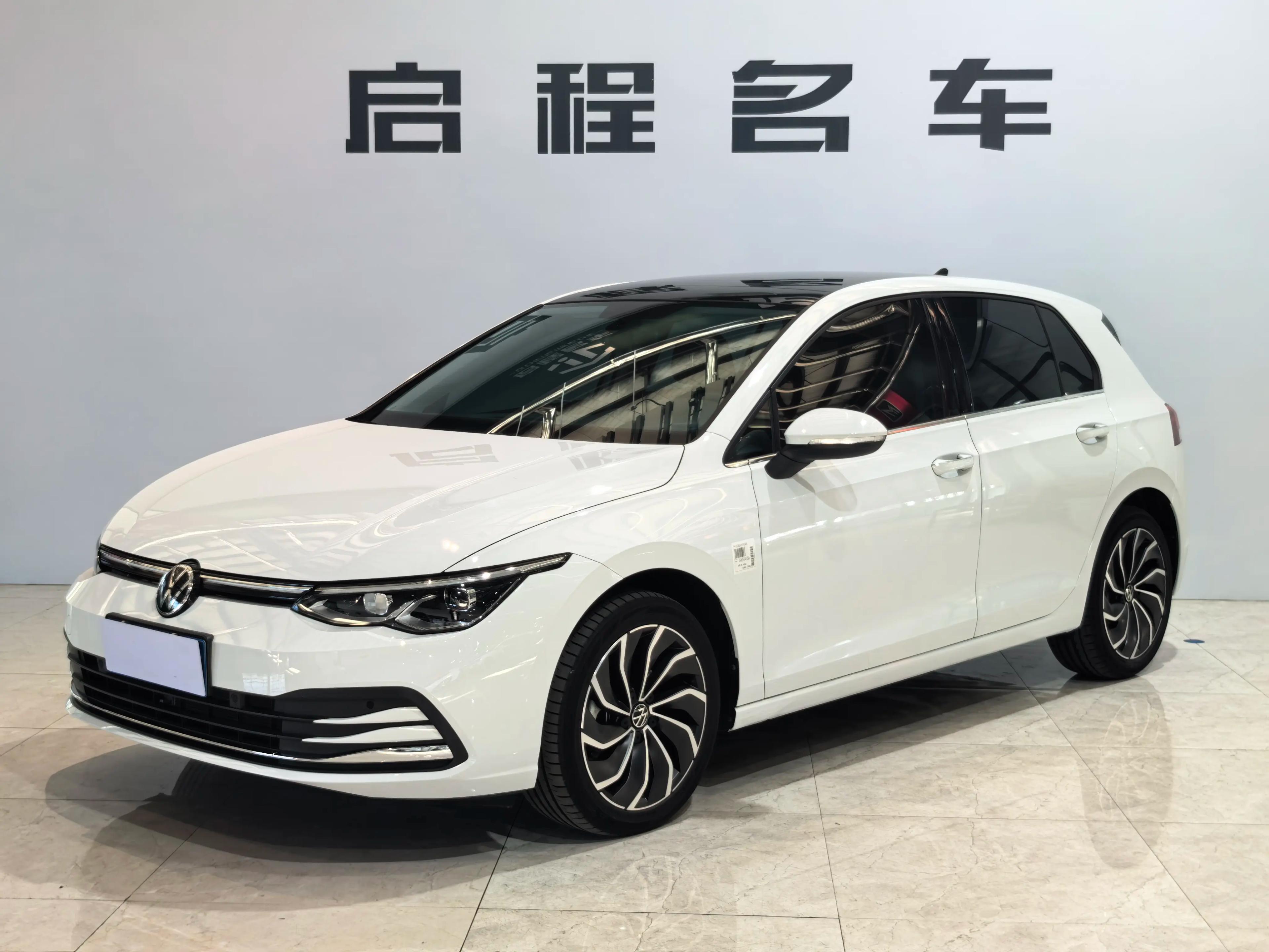 Volkswagen Golf 2022 г. 11000 км.