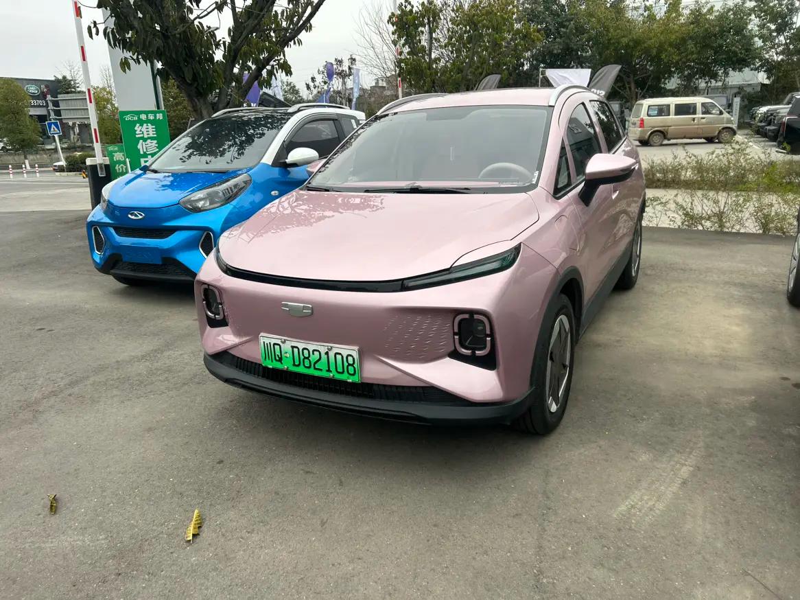 Geely Geometry E Firefly 2024 г. 12030 км.