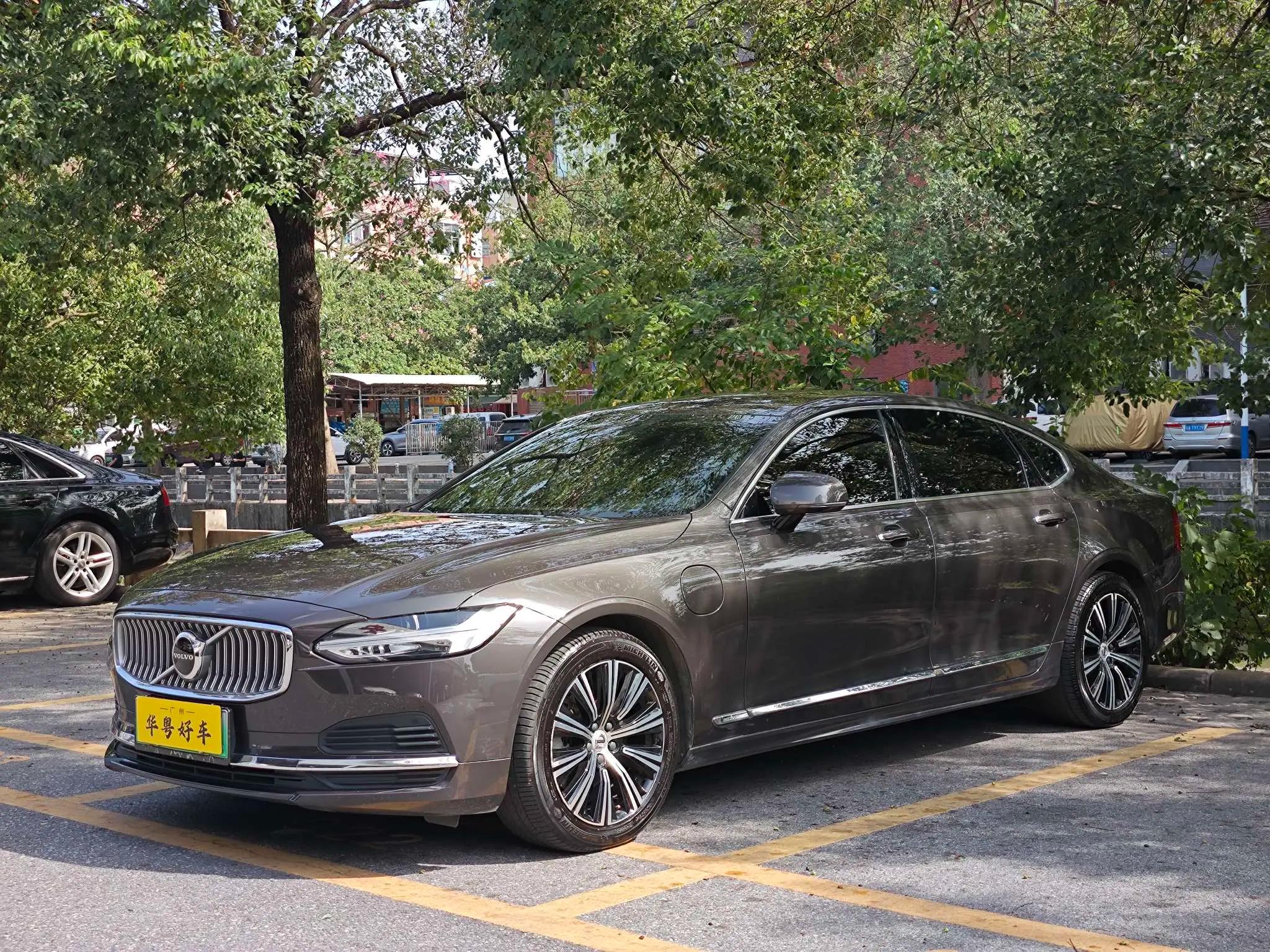 Volvo S90 PHEV 2022 г. 91020 км.