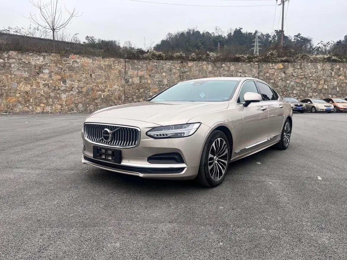 Volvo S90 2022 г. 113024 км.