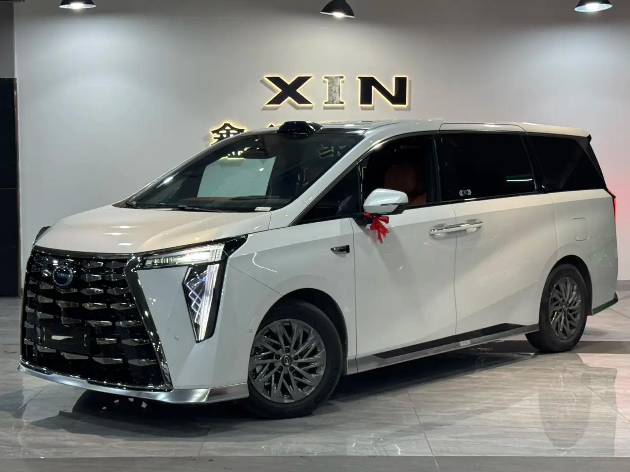 GAC Trumpchi aspires to the M8 2025 г. 303 км.