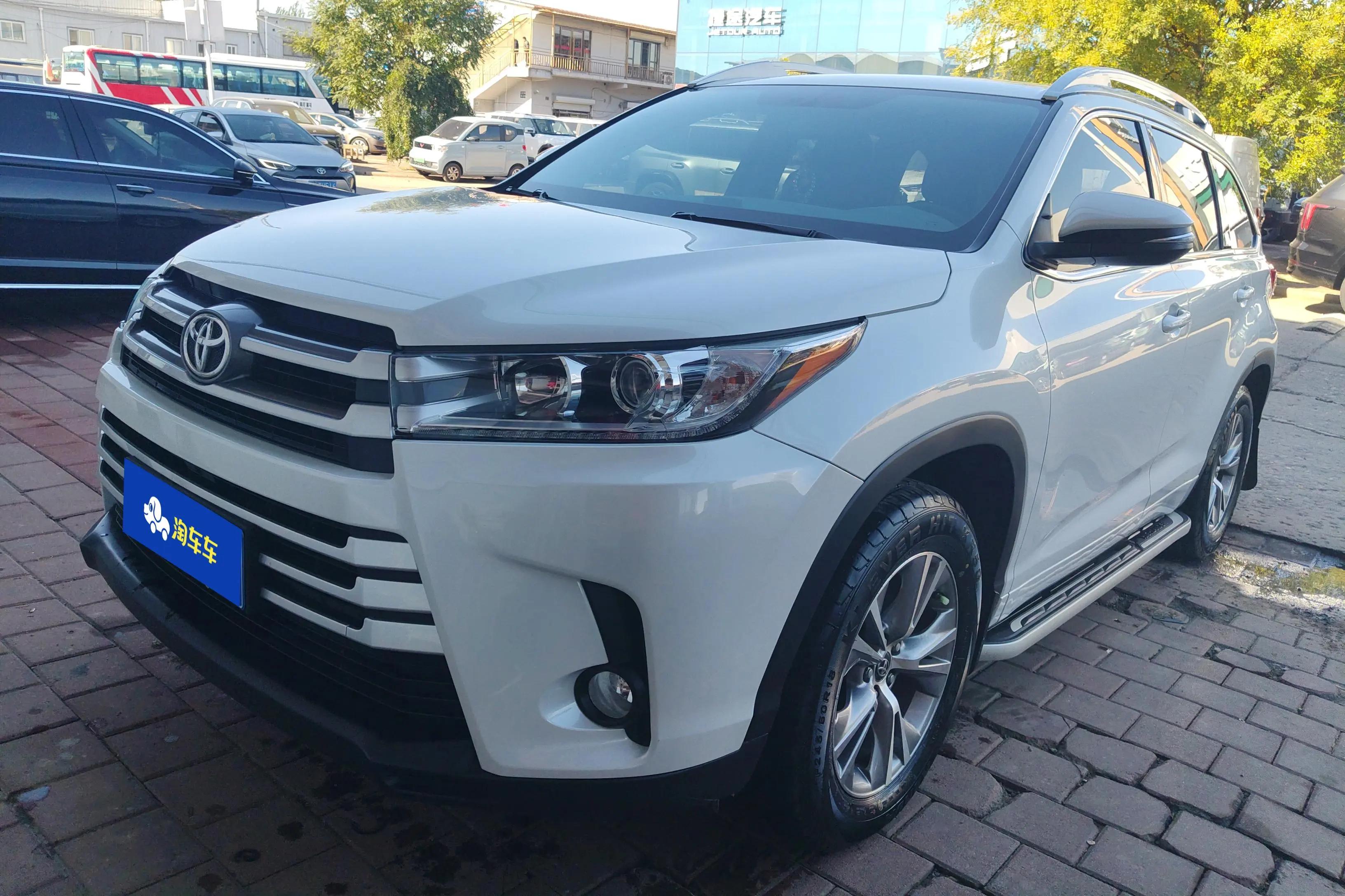 Toyota Highlander 2021 г. 60794 км.