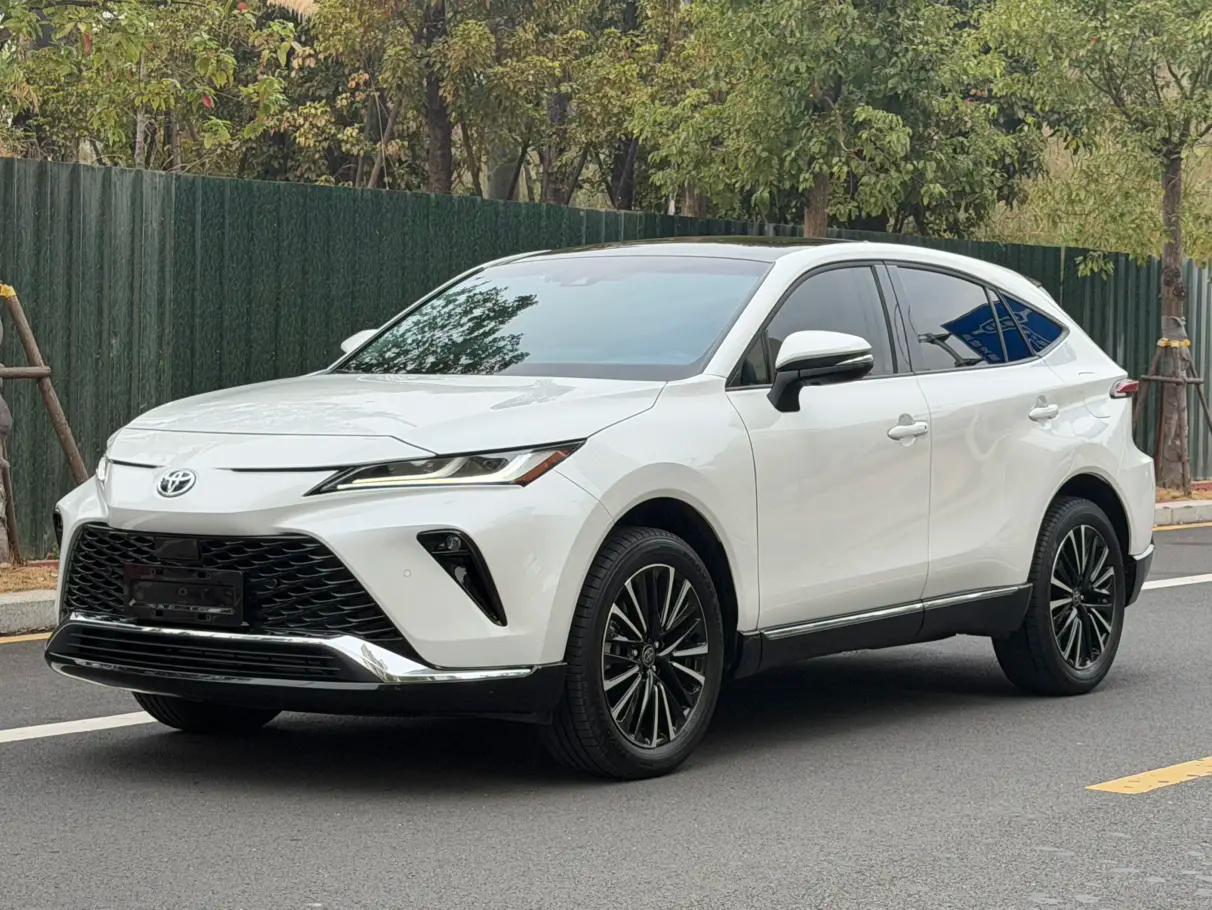 Toyota Venza 2024 г. 26066 км.