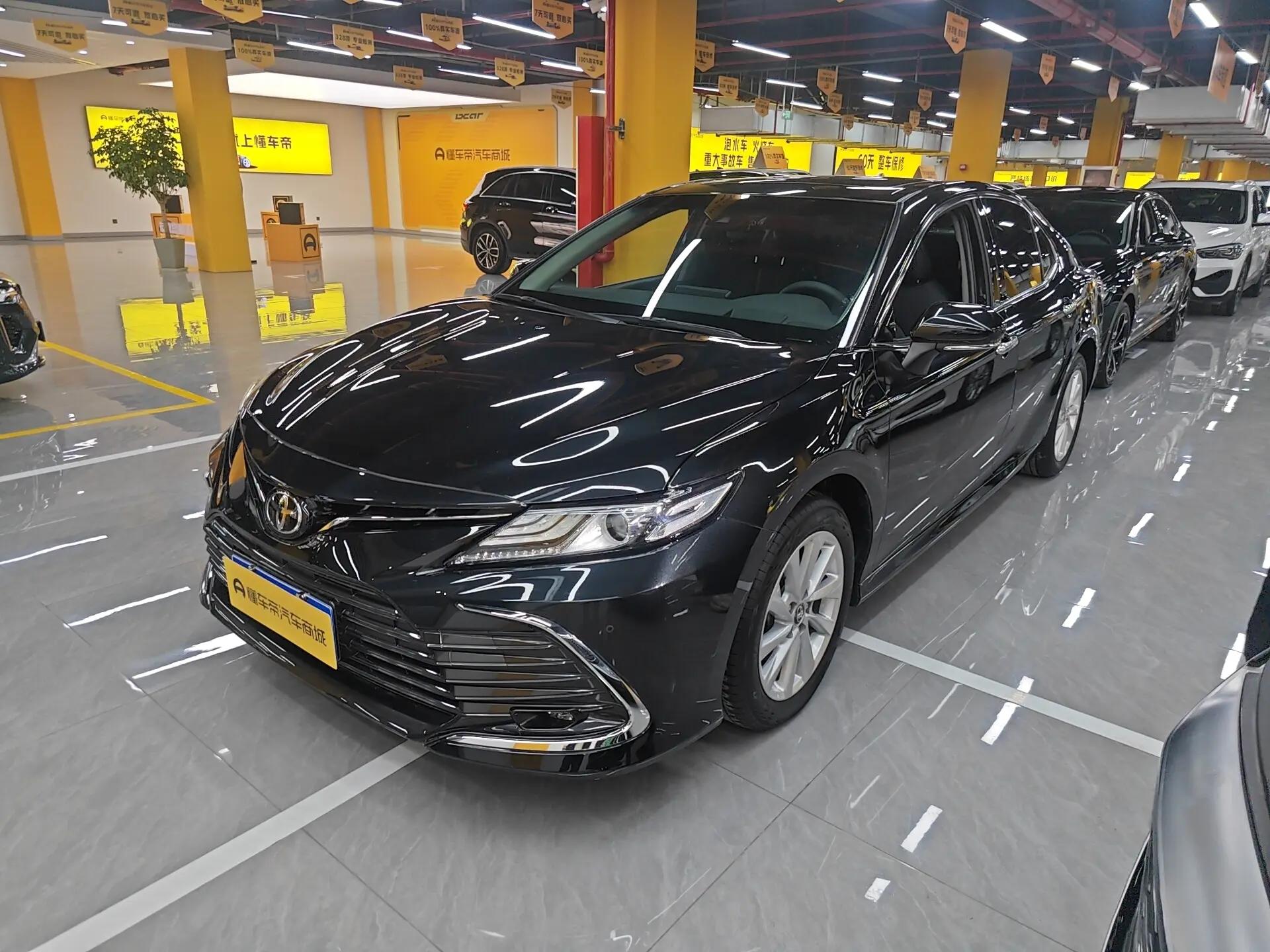 Toyota Camry 2022 г. 14965 км.
