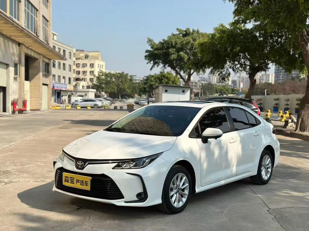 Toyota Corolla 2022 г. 24900 км.