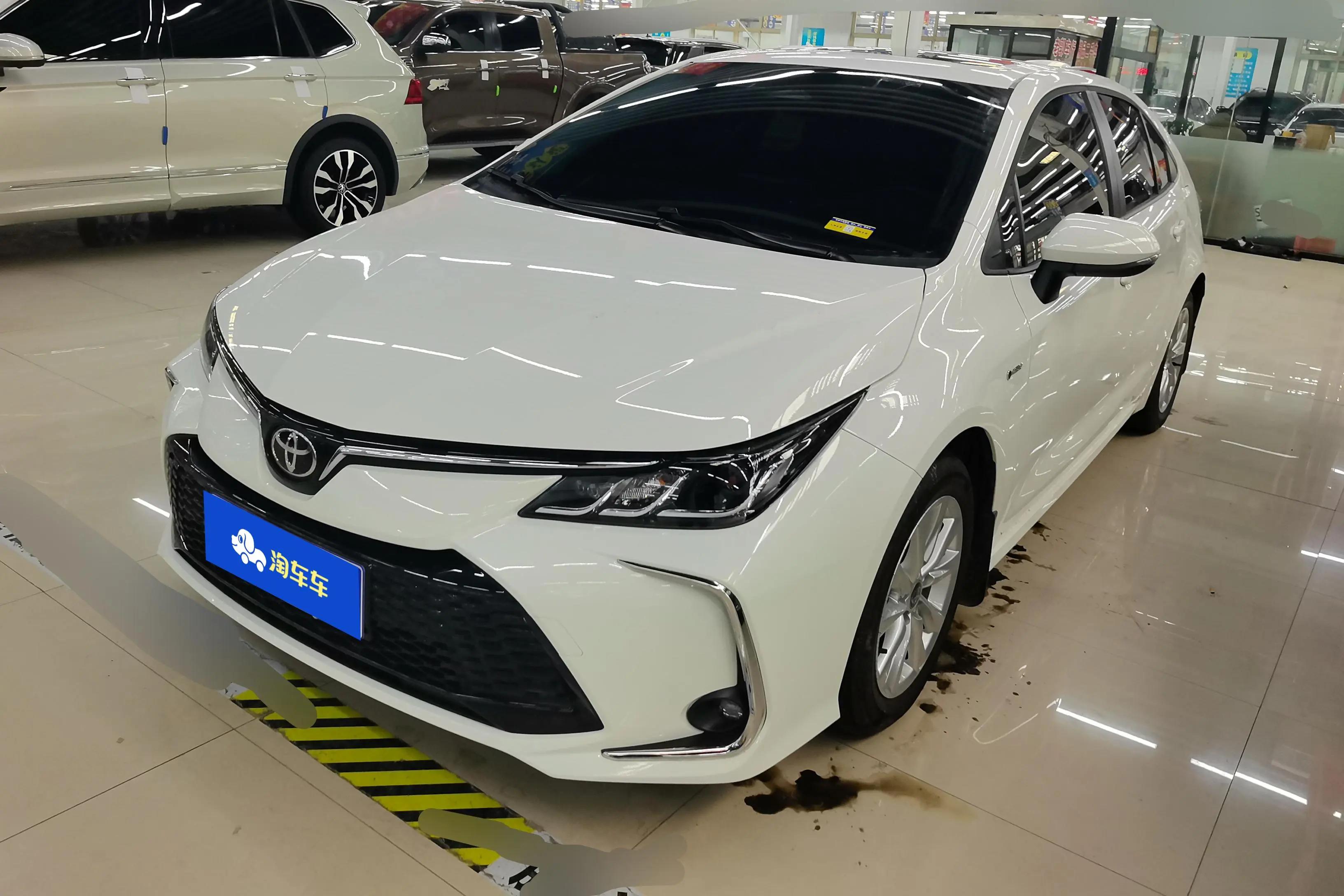 Toyota Corolla 2024 г. 14600 км.