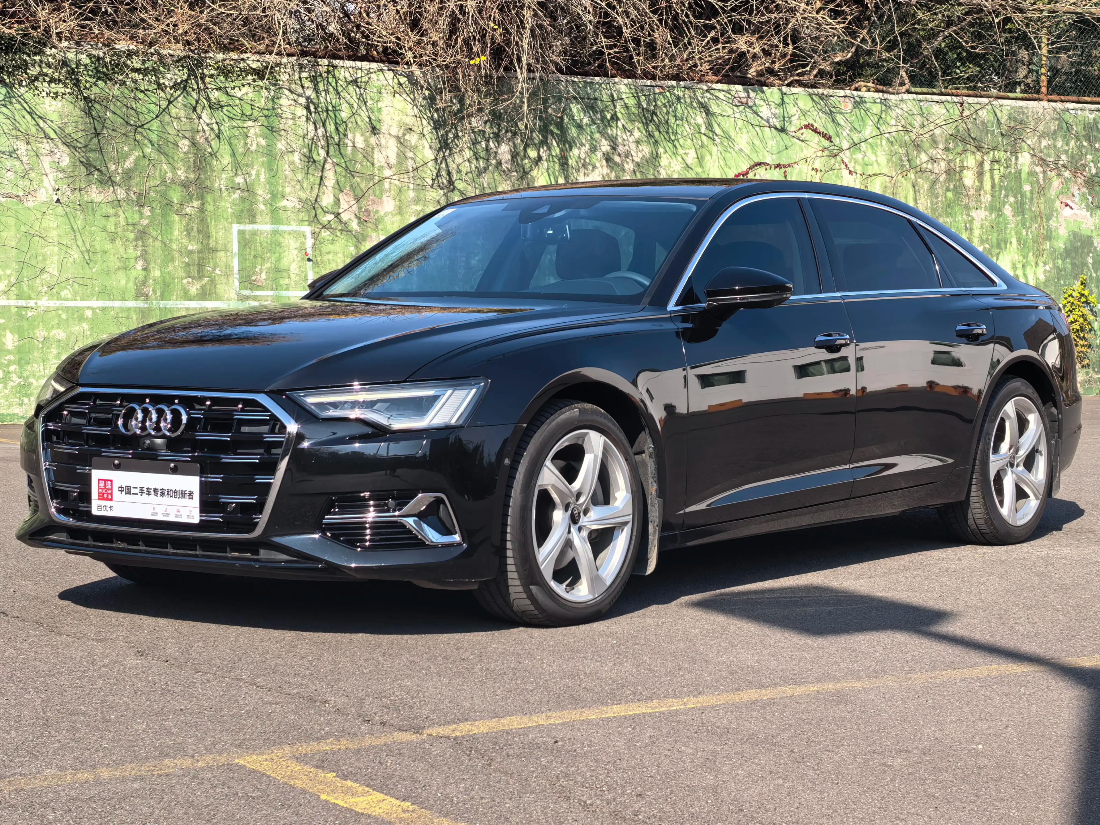 Audi A6L 2022 г. 46900 км.