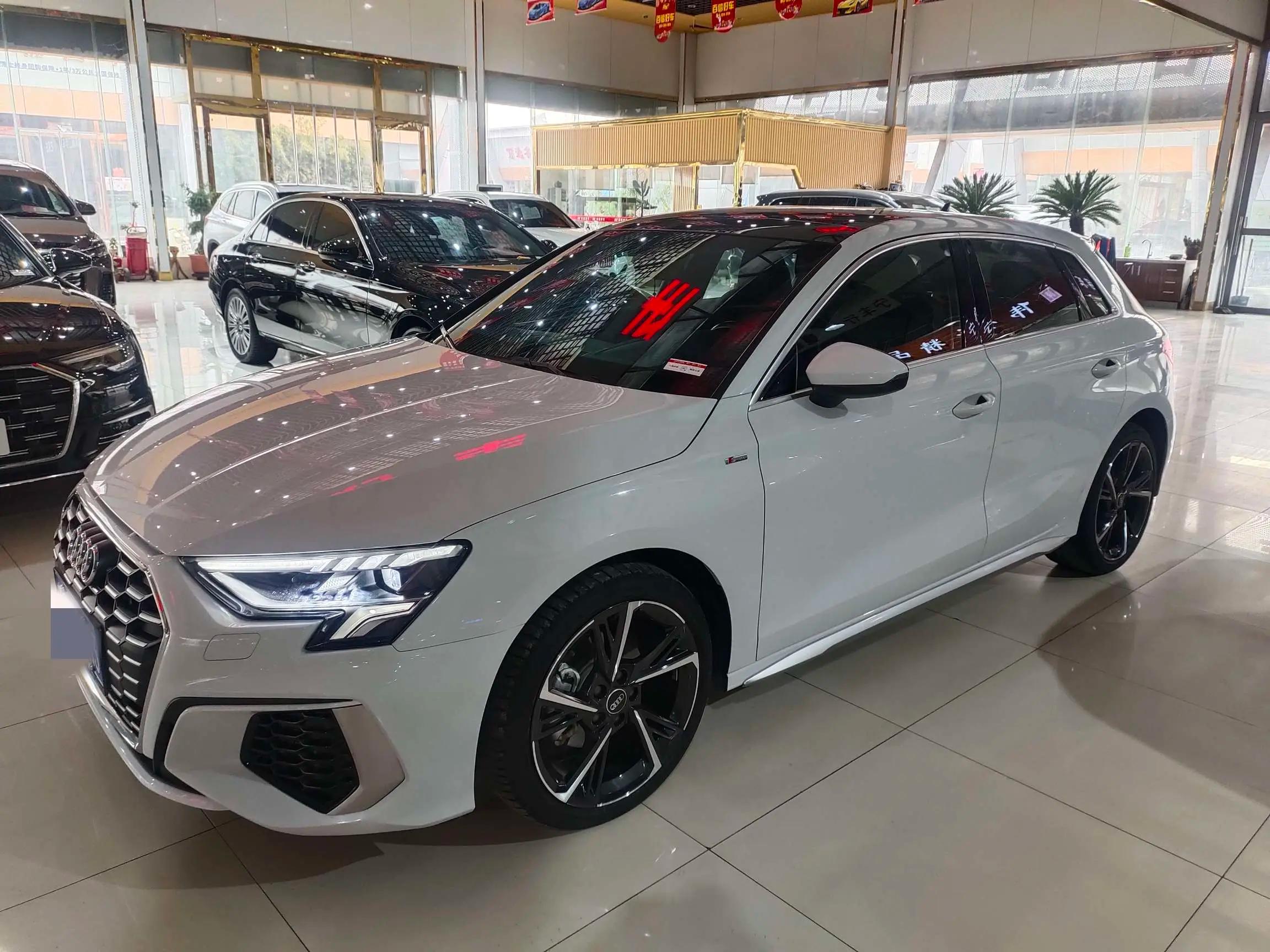 Audi A3 2024 г. 34110 км.