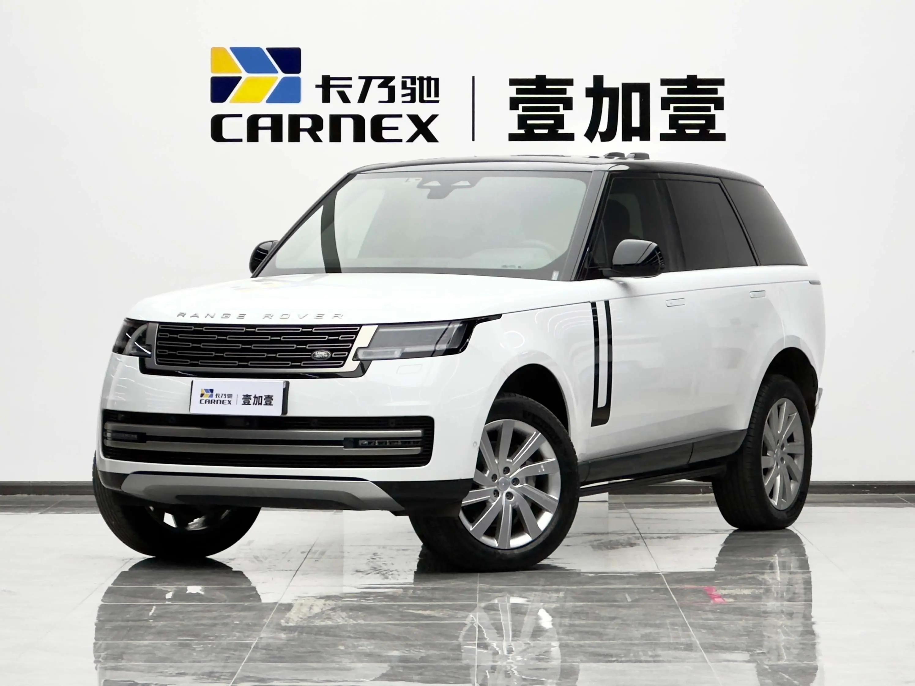 Land Rover Range rover 2023 г. 31100 км.