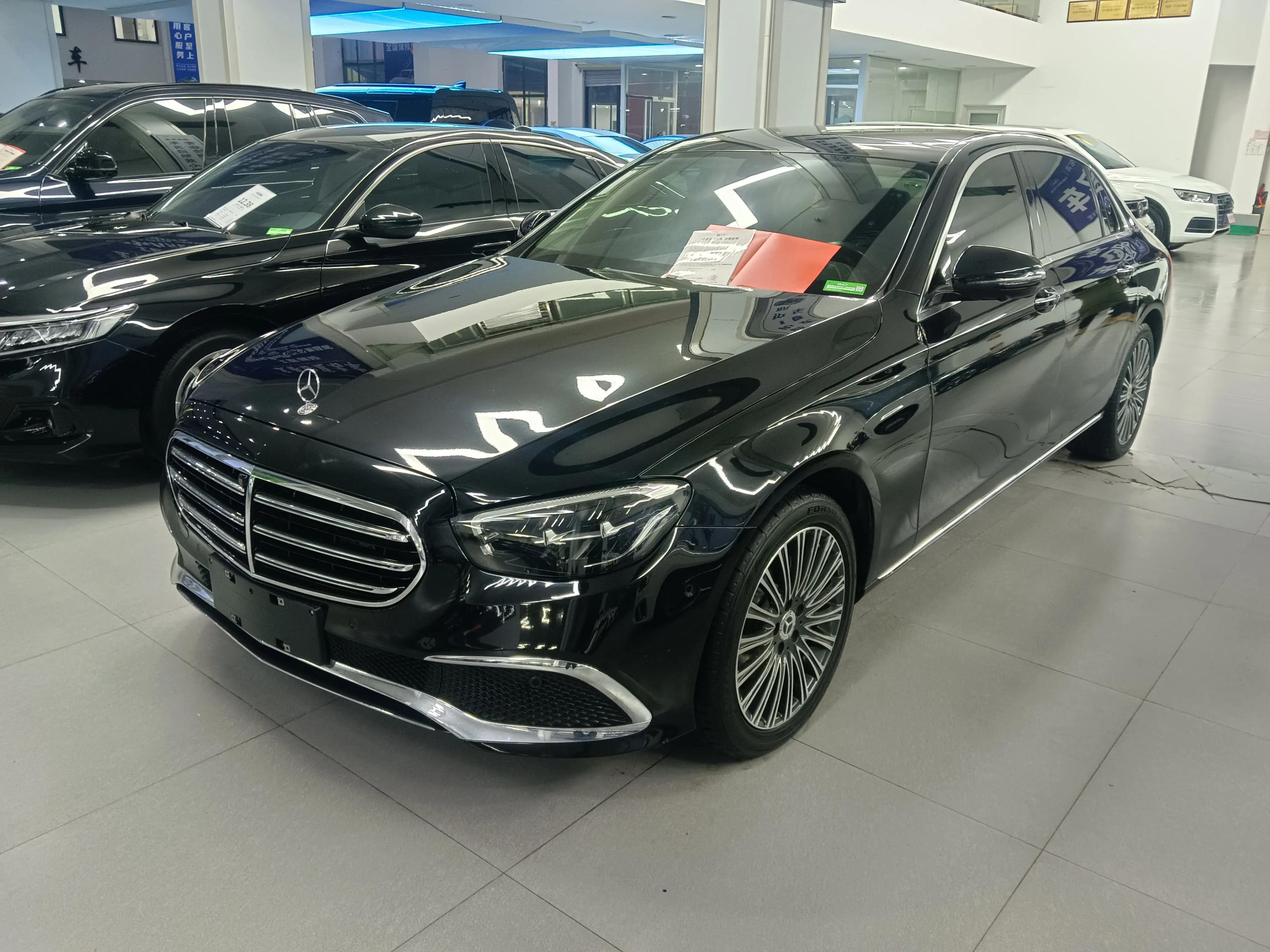 Mercedes-Benz E-Class 2022 г. 71102 км.