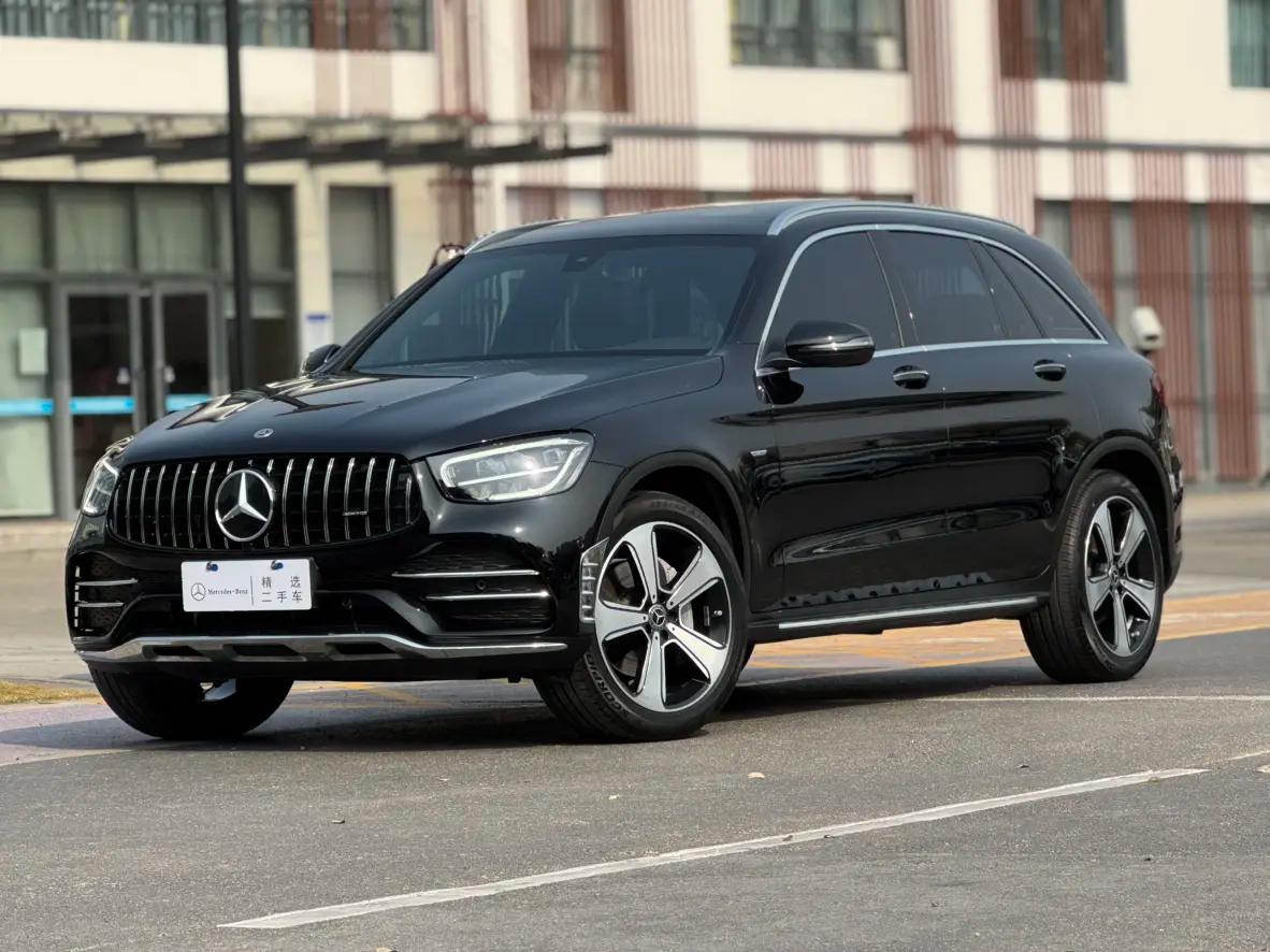 Mercedes-Benz GLC 2023 г. 70025 км.