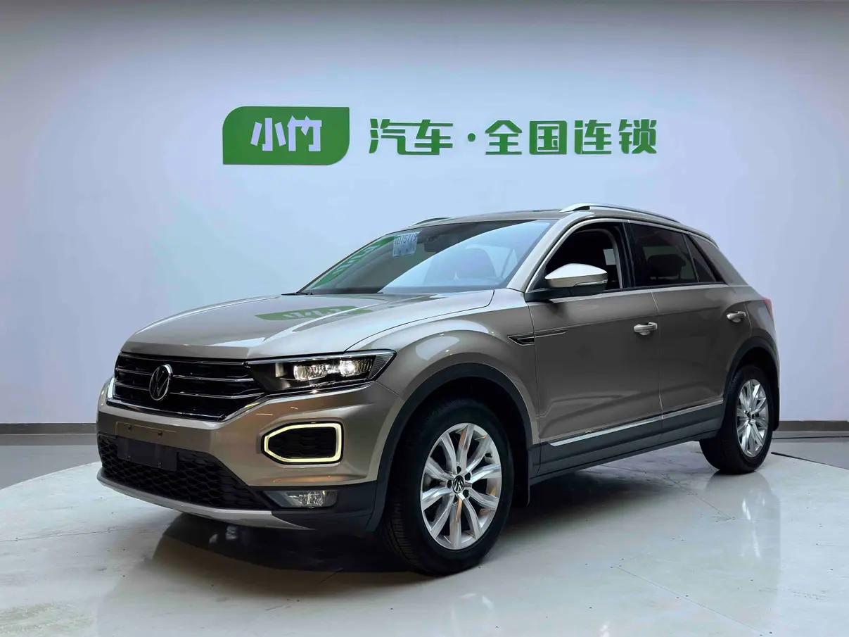 Volkswagen T-Roc 2023 г. 6201 км.