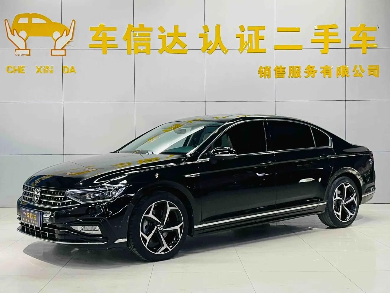 Volkswagen Magotan 2023 г. 37000 км.