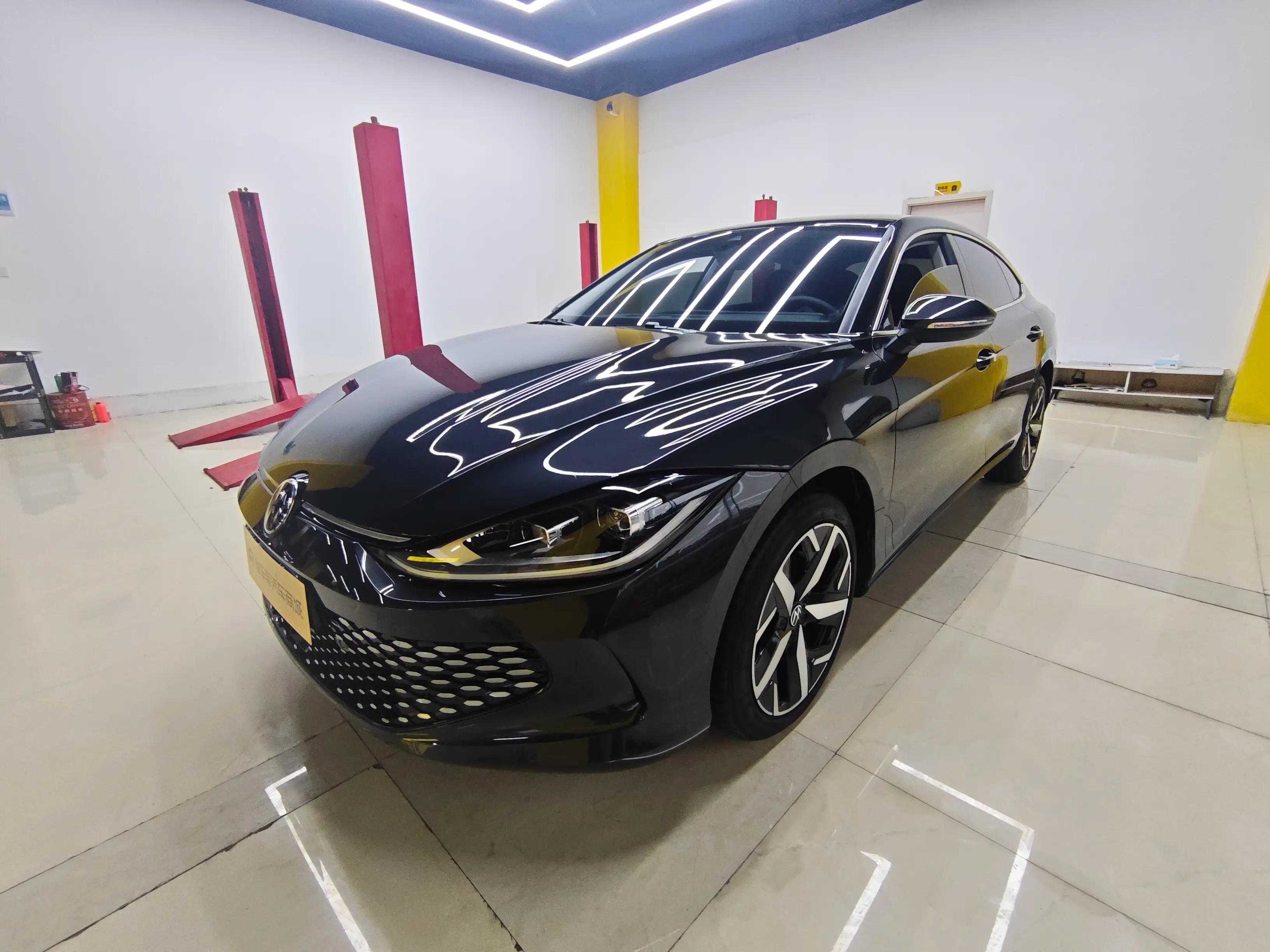 Volkswagen Lamando 2025 г. 13138 км.