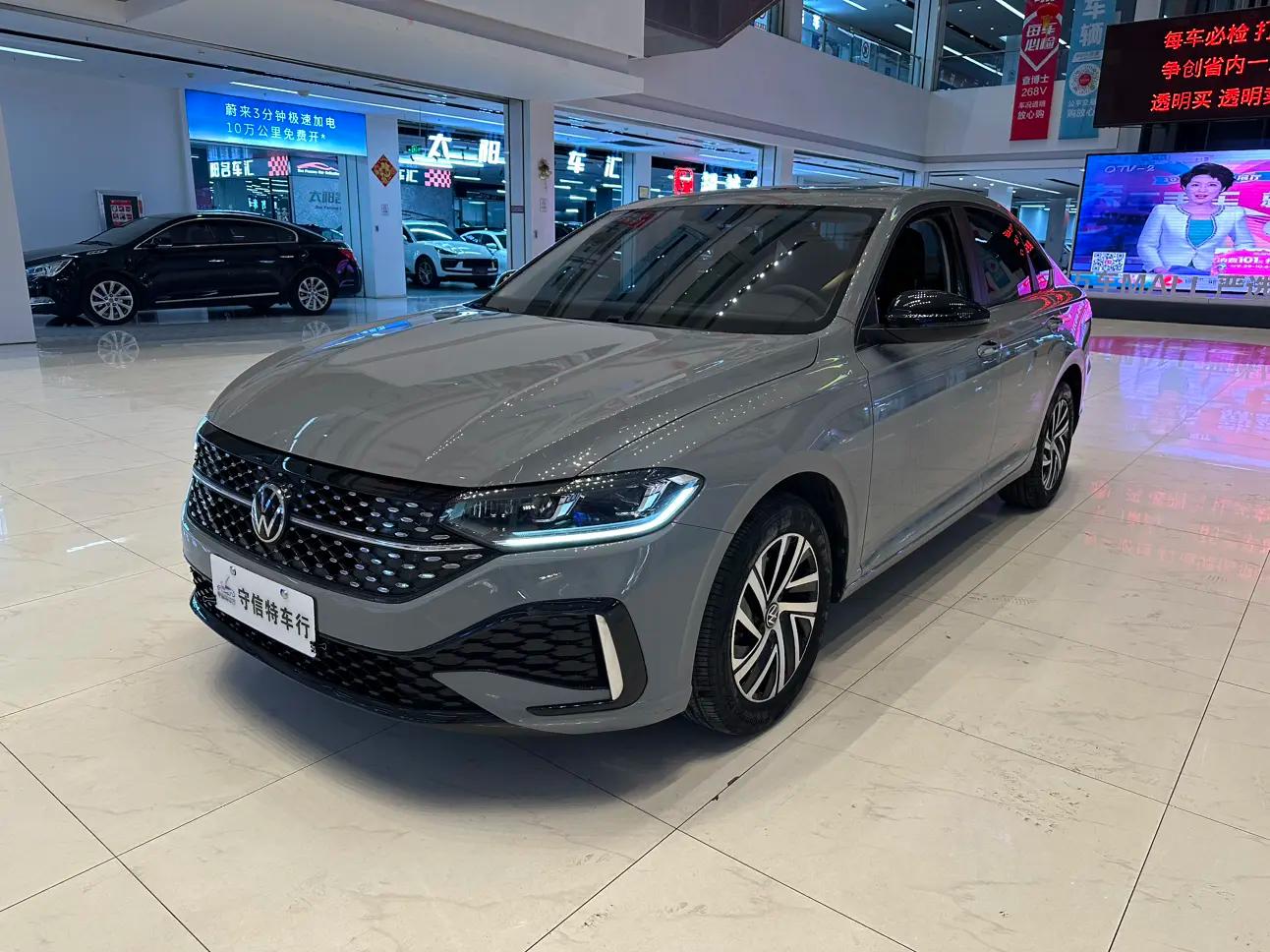 Volkswagen Lavida 1.4 TSI DSG (150 л.с.) 2023 г. 23002 км
