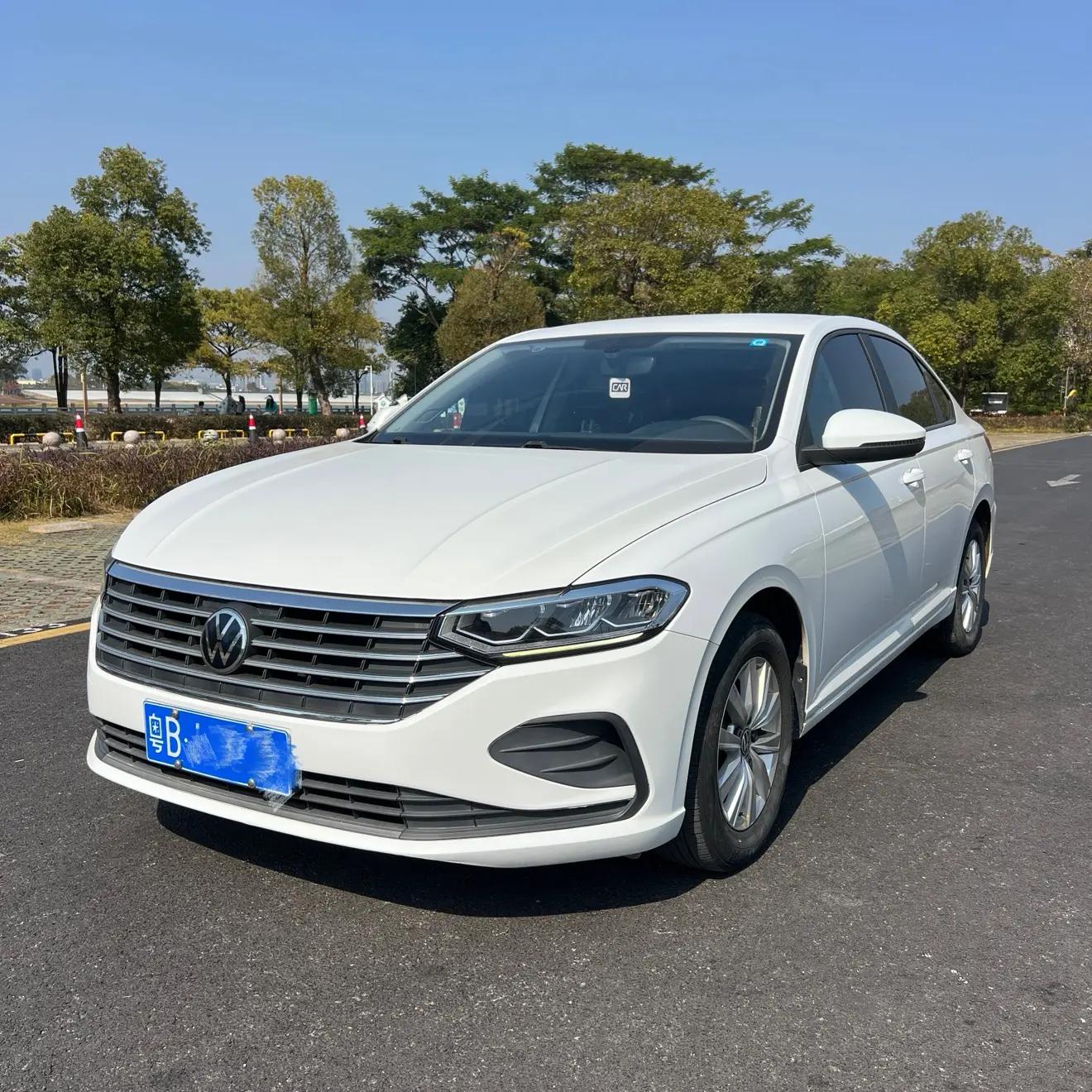 Volkswagen Lavida 2023 г. 90008 км.