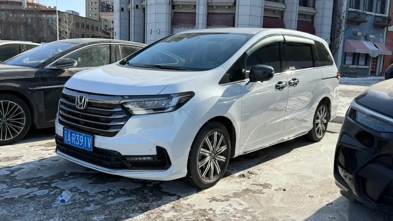 Honda Odyssey 2023 г. 90002 км.