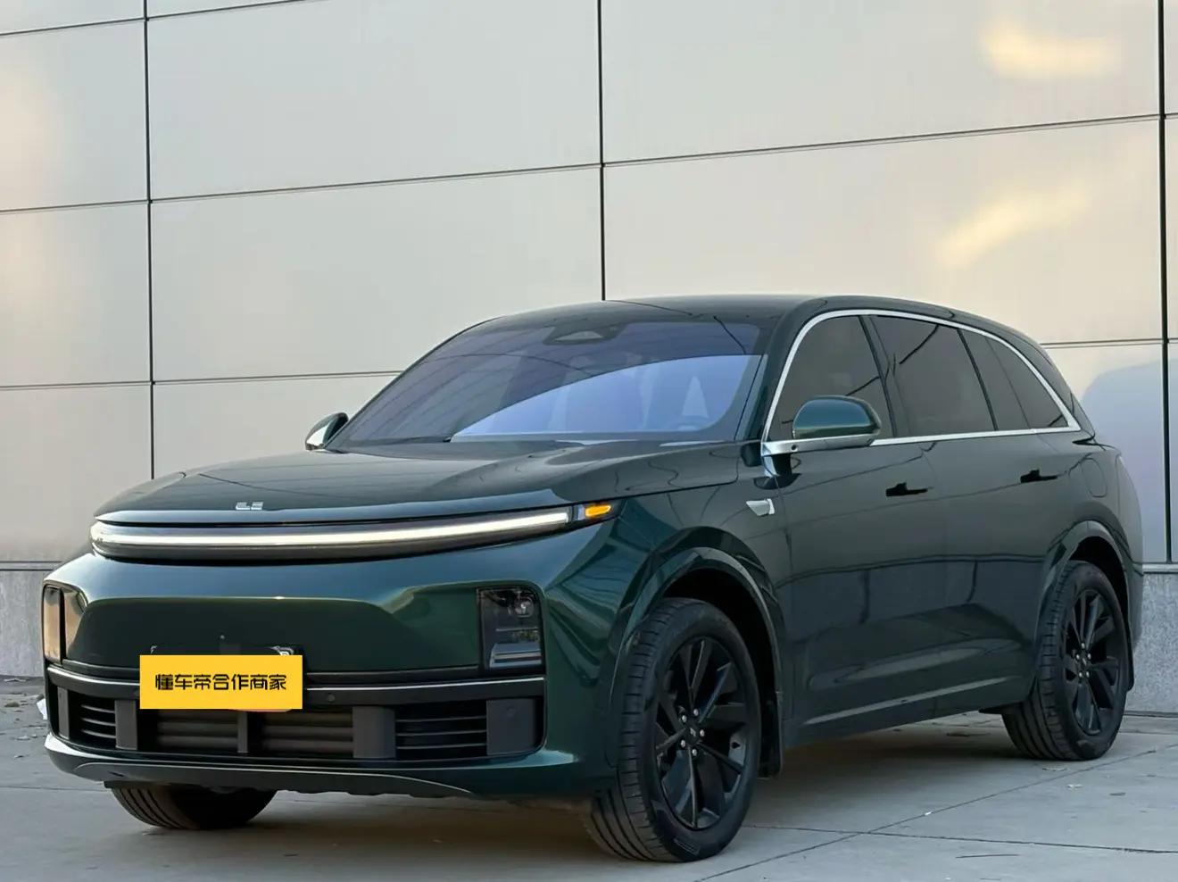 Lixiang L7 2024 г. 32083 км.