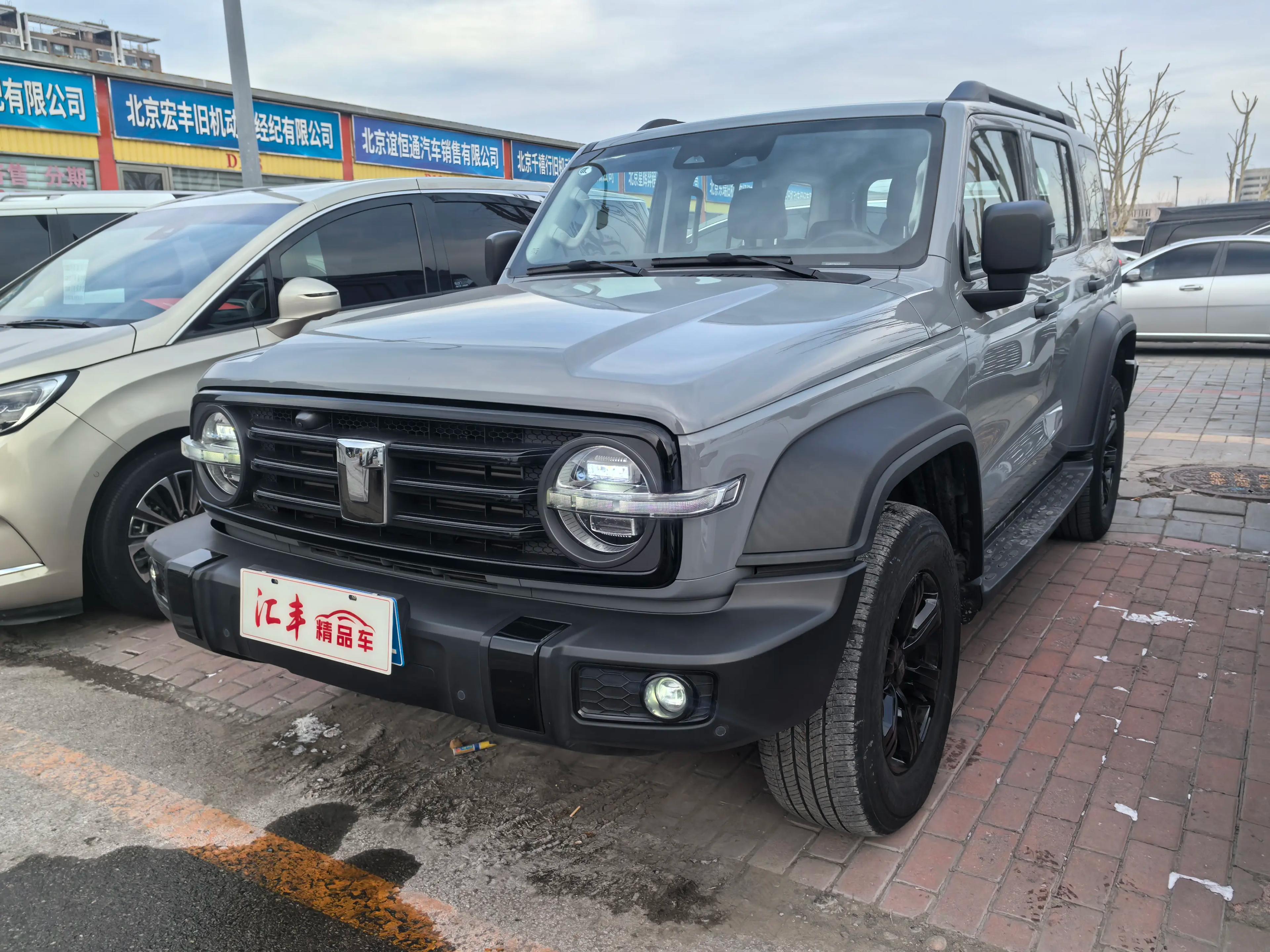 Tank 300 2024 г. 42040 км.