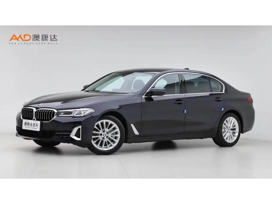 BMW 5 Series 2022 г. 39923 км.