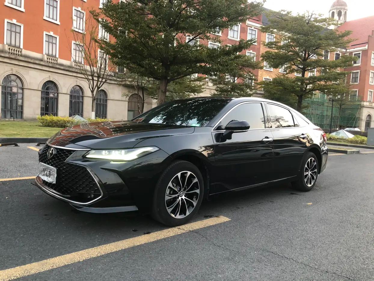 Toyota Avalon 2023 г. 80110 км.
