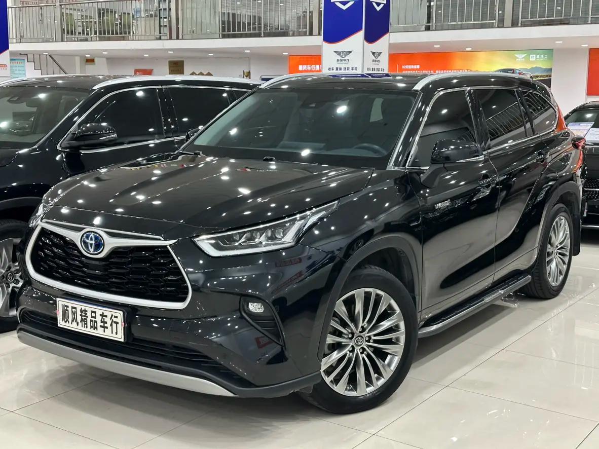 Toyota Highlander 2023 г. 50010 км.