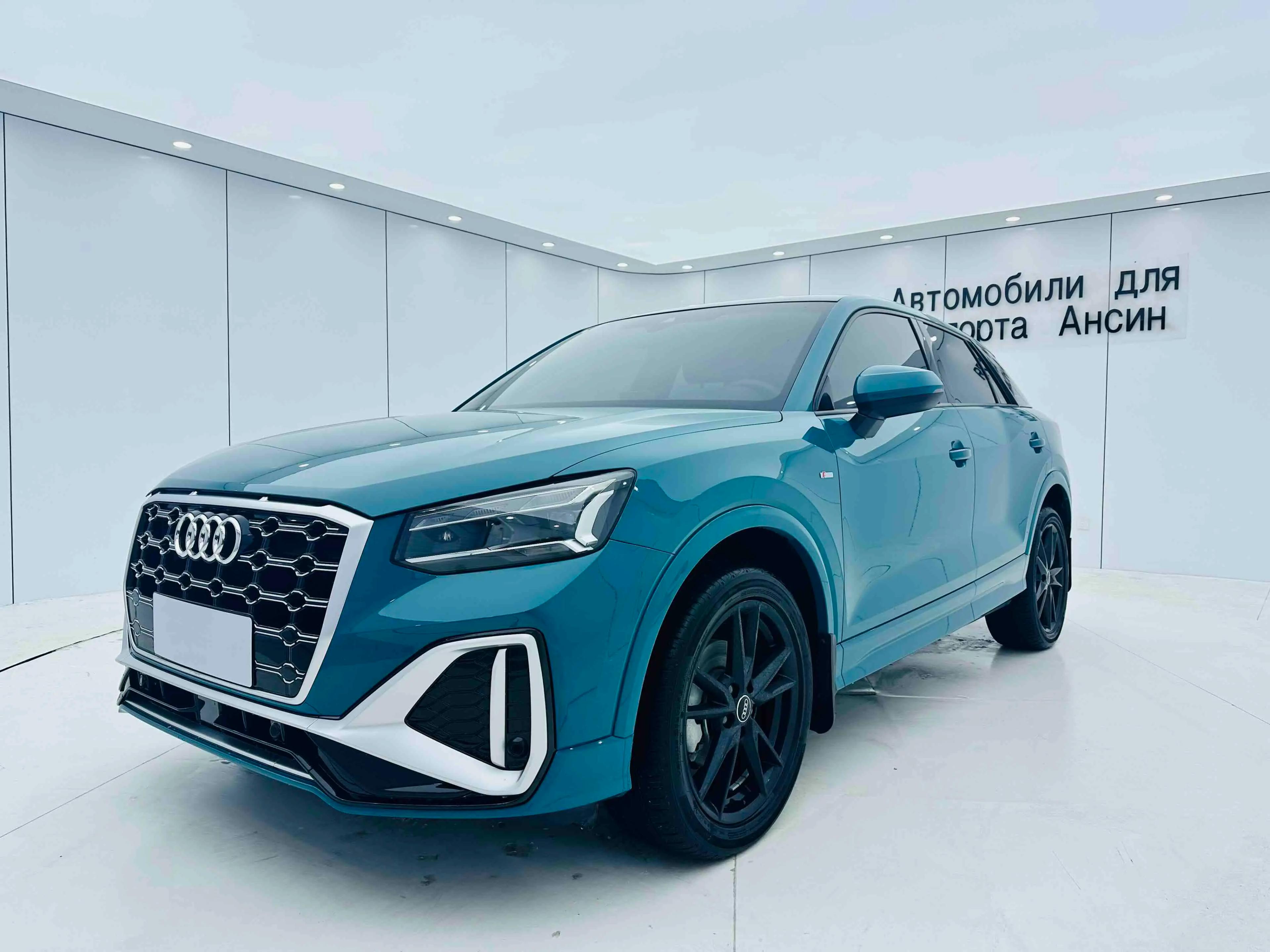 Audi Q2L 2022 г. 29005 км.
