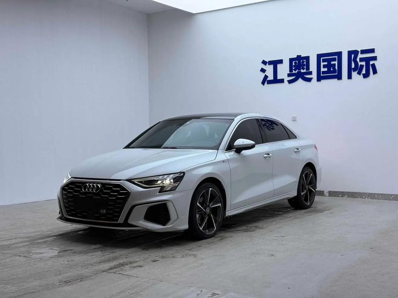 Audi A3 2021 г. 45131 км.