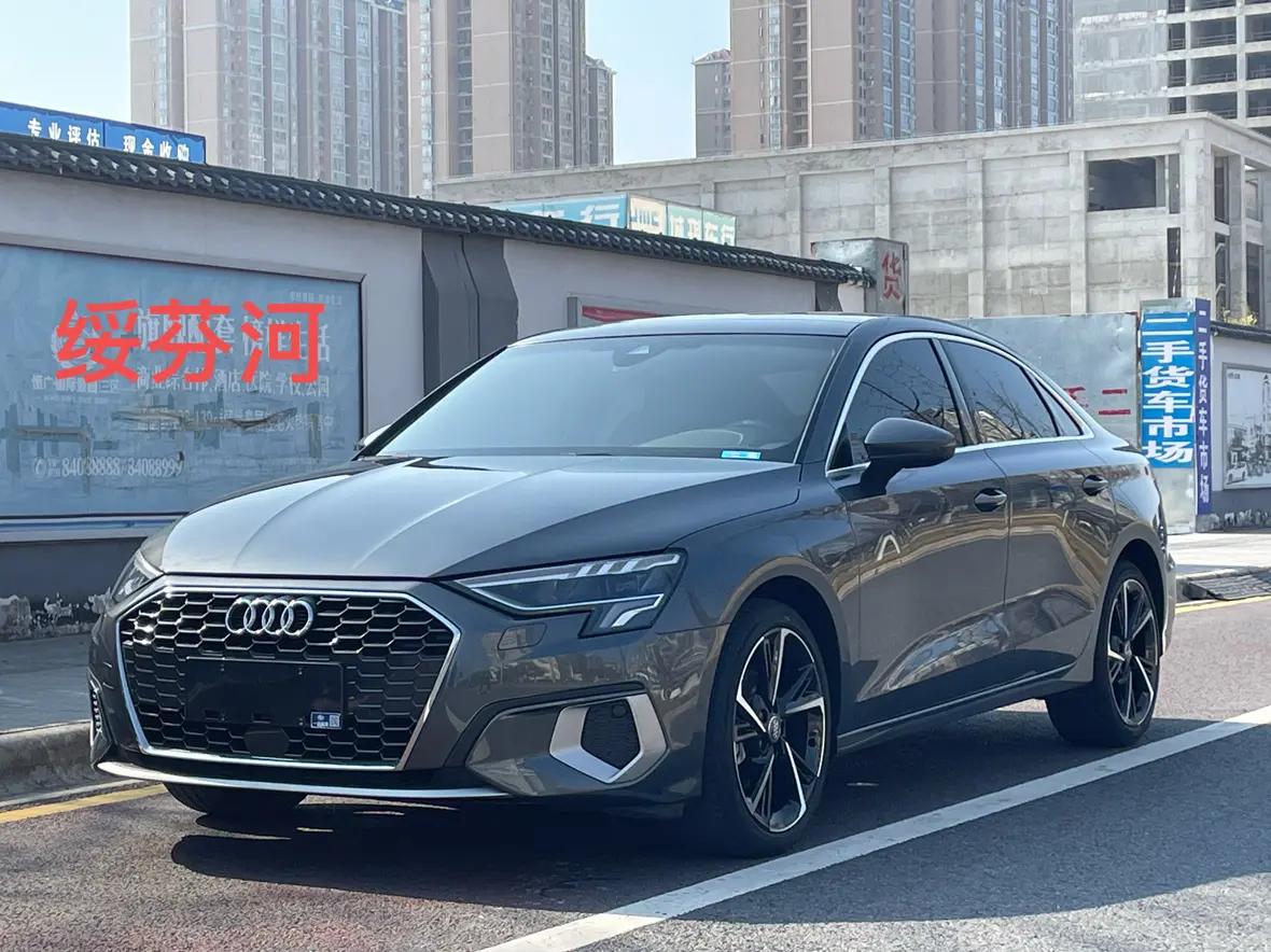 Audi A3 2021 г. 34130 км.