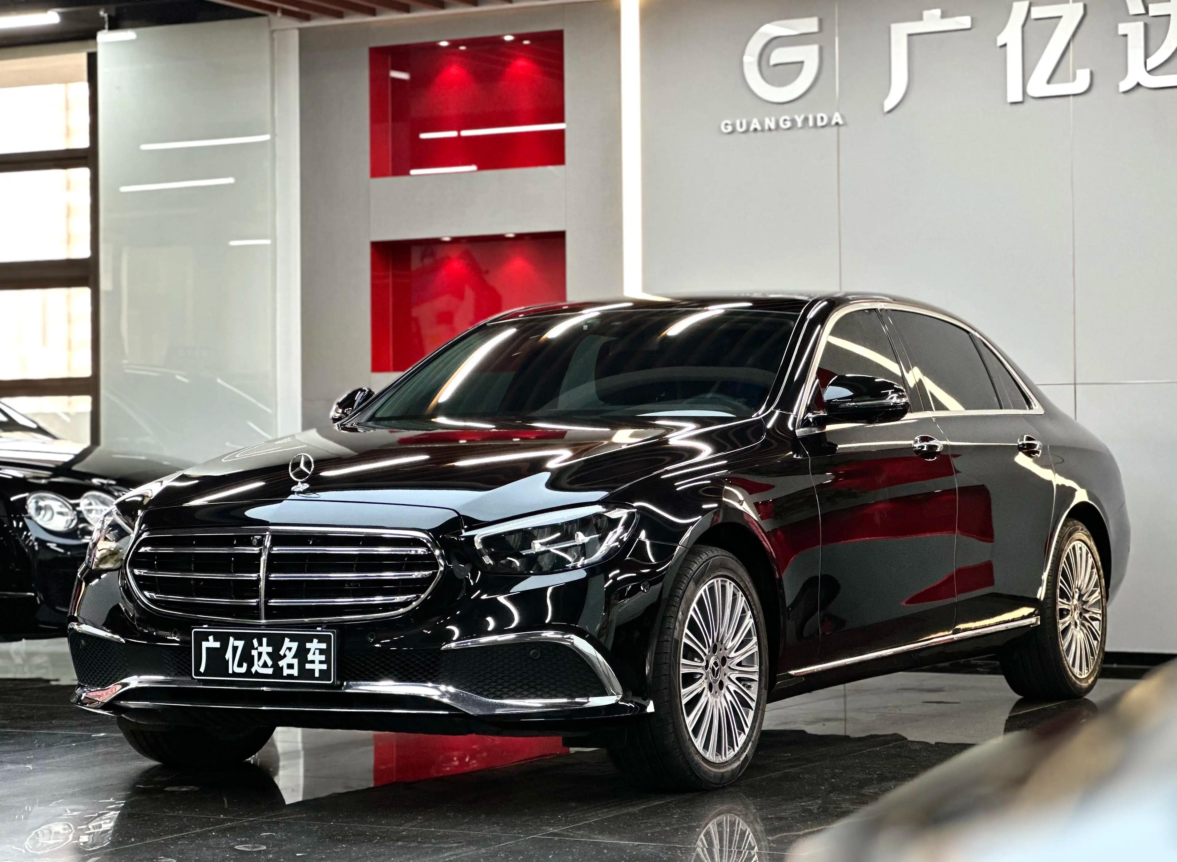 Mercedes-Benz E-Class 2022 г. 80067 км.