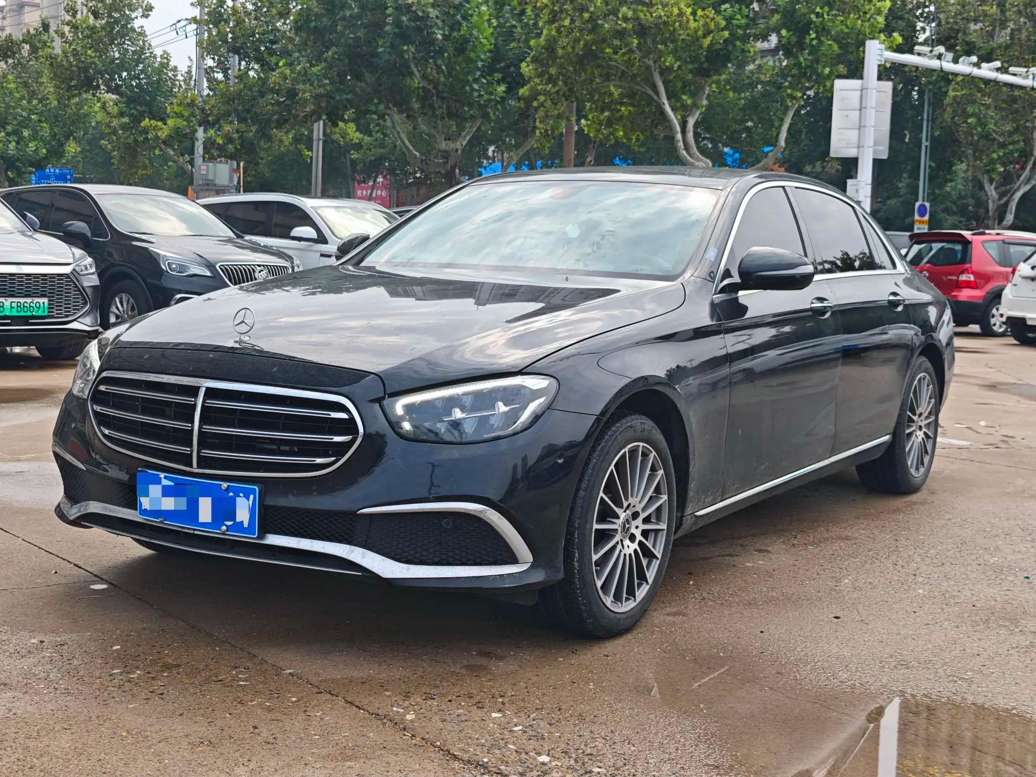 Mercedes-Benz E-Class 2022 г. 76672 км.