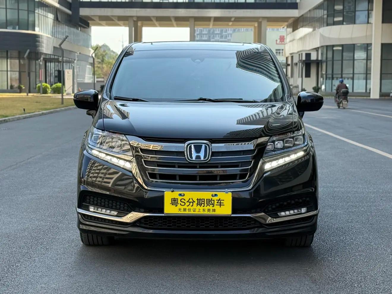 Honda Elysion 2021 г. 58677 км.