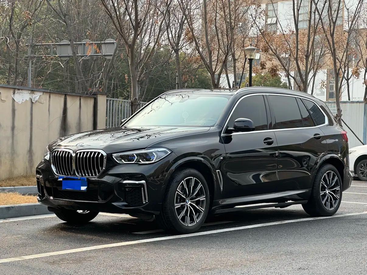 BMW X5 2022 г. 57011 км.