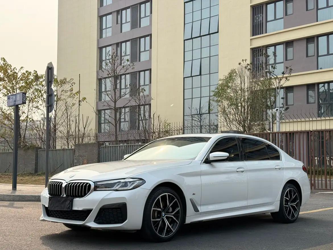 BMW 5 Series 2021 г. 63041 км.
