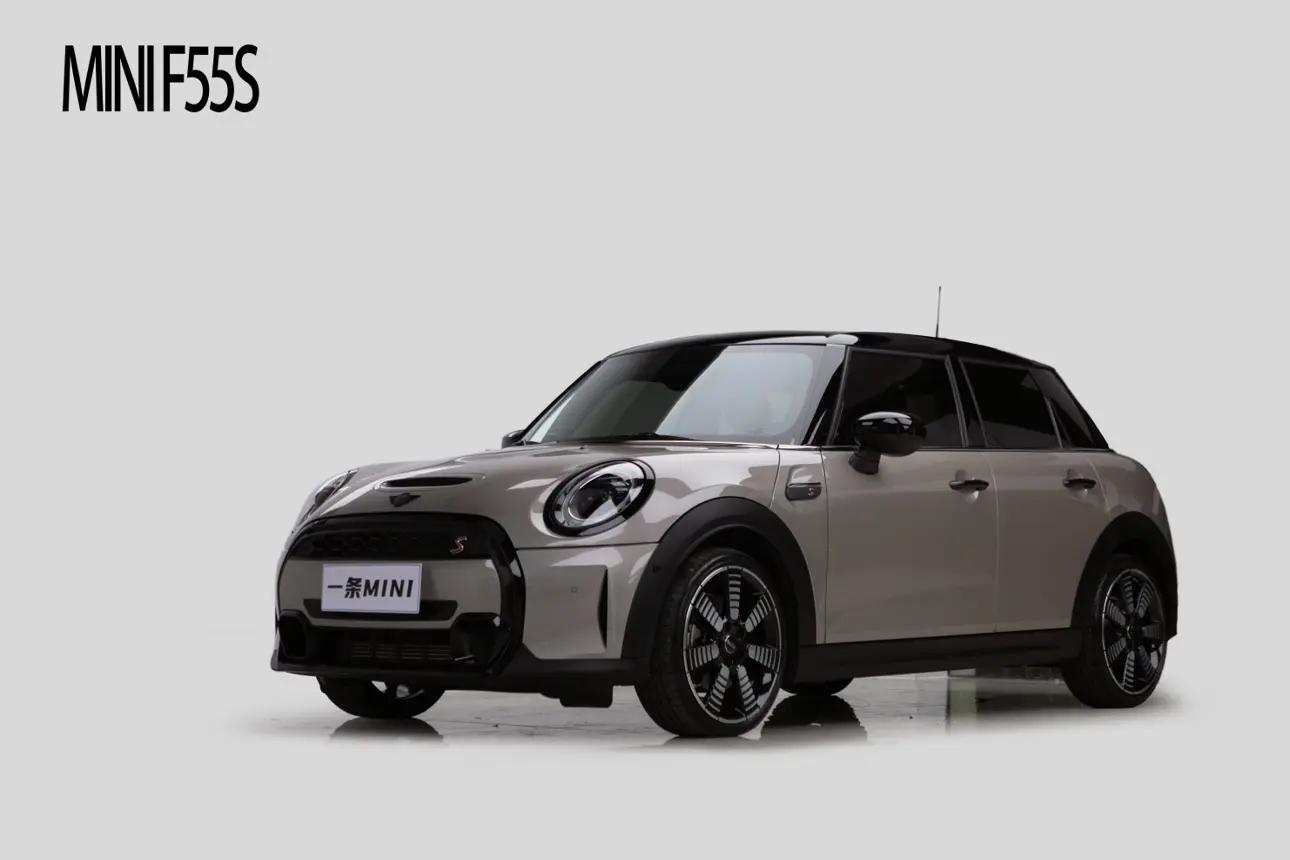 MINI  2022 г. 11000 км.