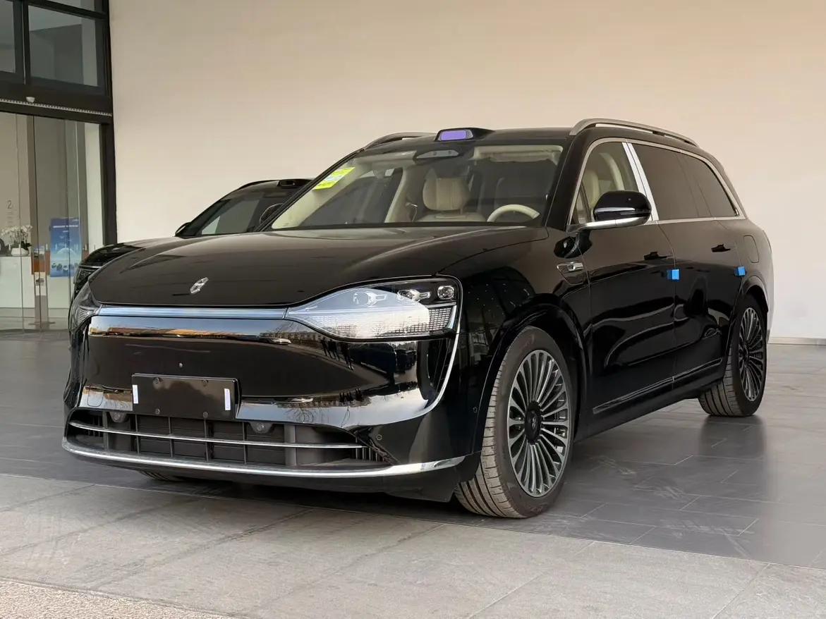 AITO M9 1.5 Hybrid 4WD AT (496 л.с.) 2025 г. 102 км