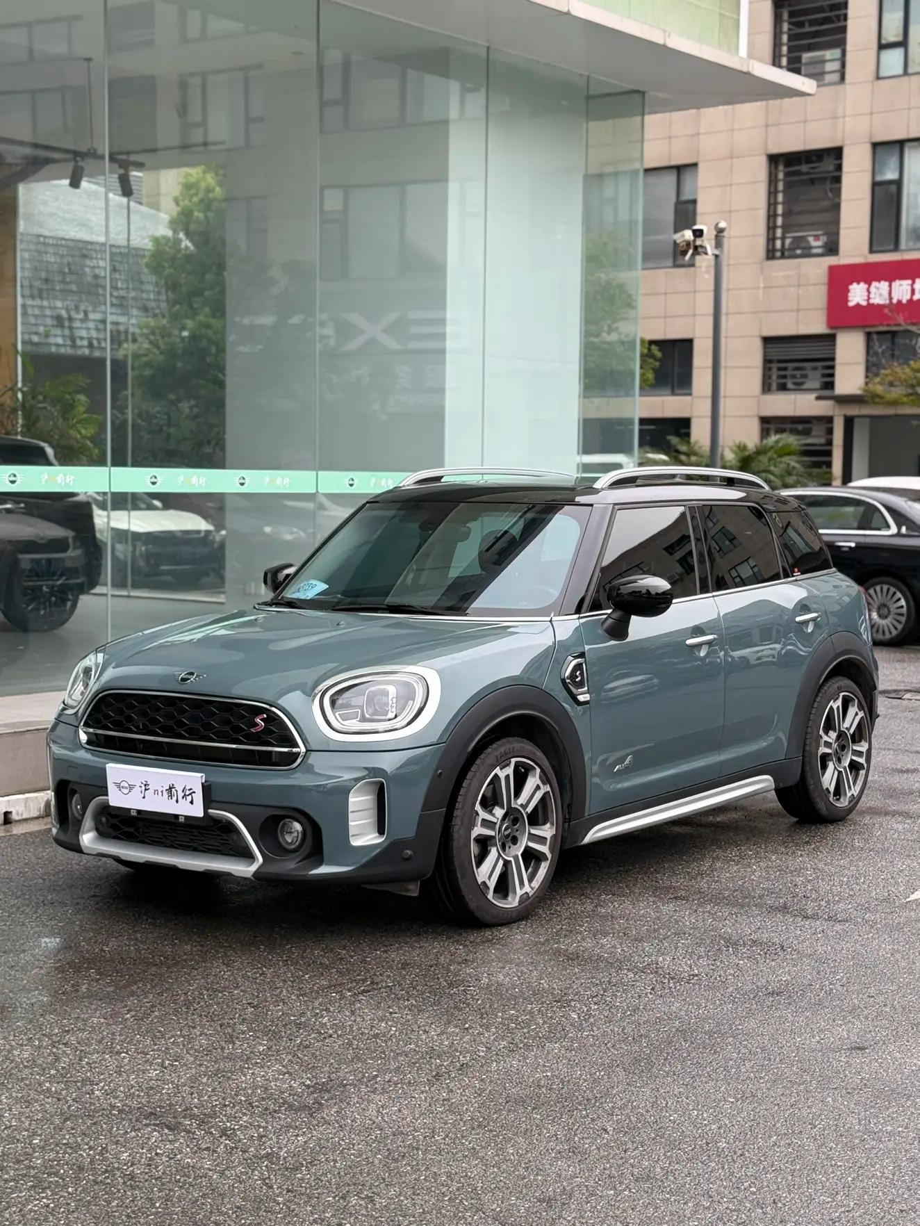MINI COUNTRYMAN 2022 г. 28105 км.
