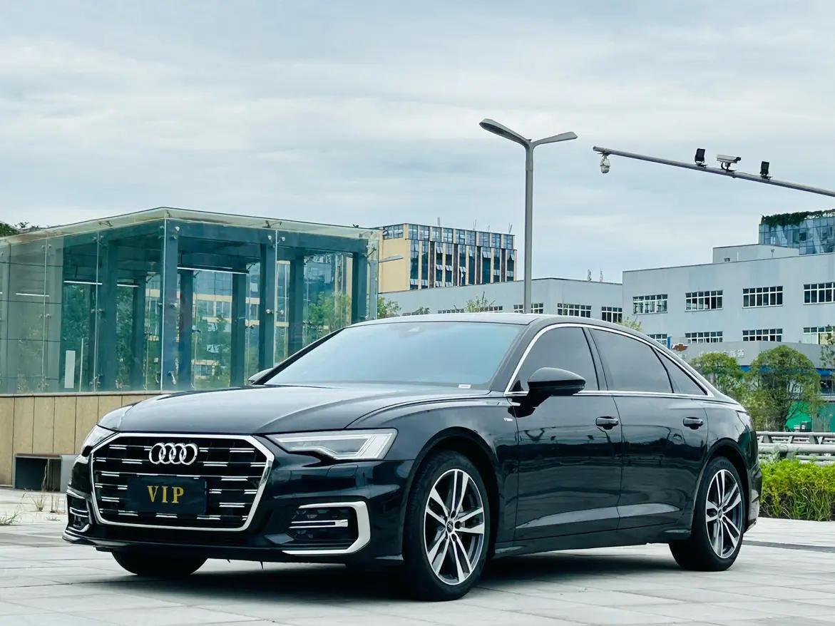 Audi A6L 2025 г. 35143 км.