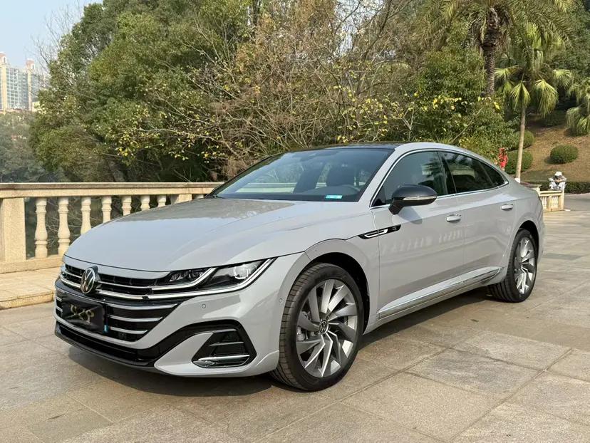 Volkswagen Arteon 2025 г. 1707 км.