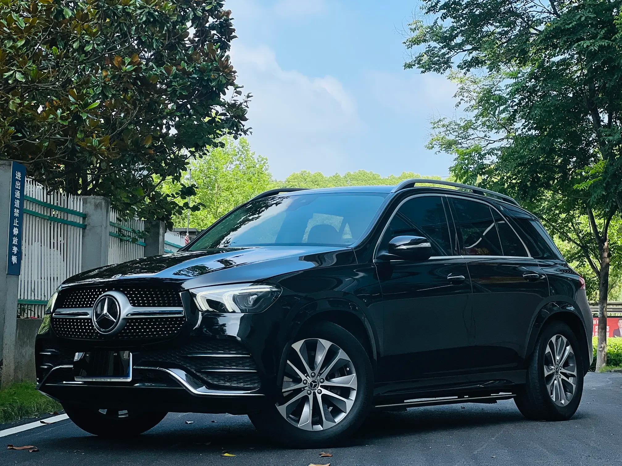 Mercedes-Benz GLE 2022 г. 40102 км.